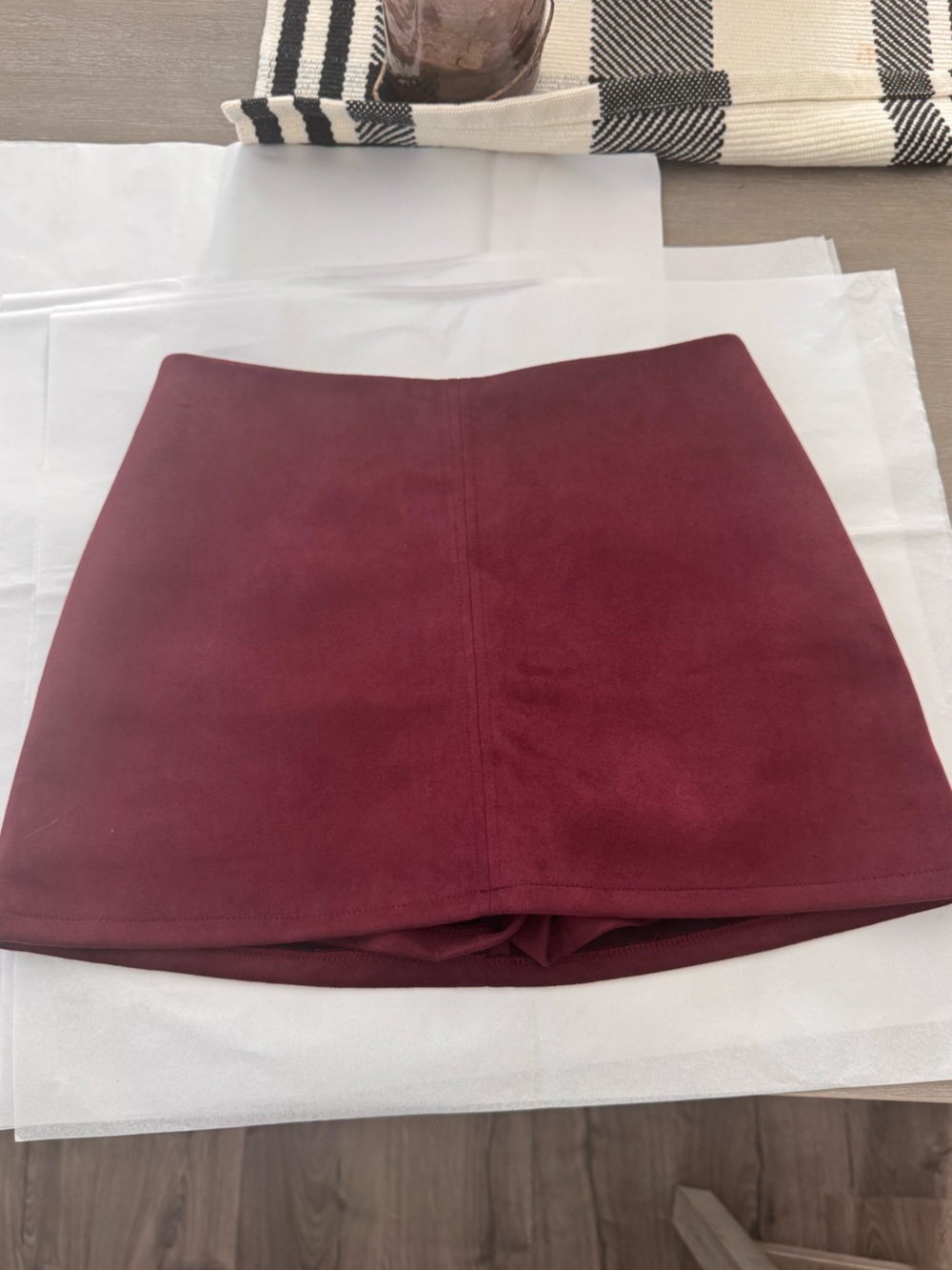 Altard State Size Small Burgundy Suede Looking Mini Skirt Skort Soft